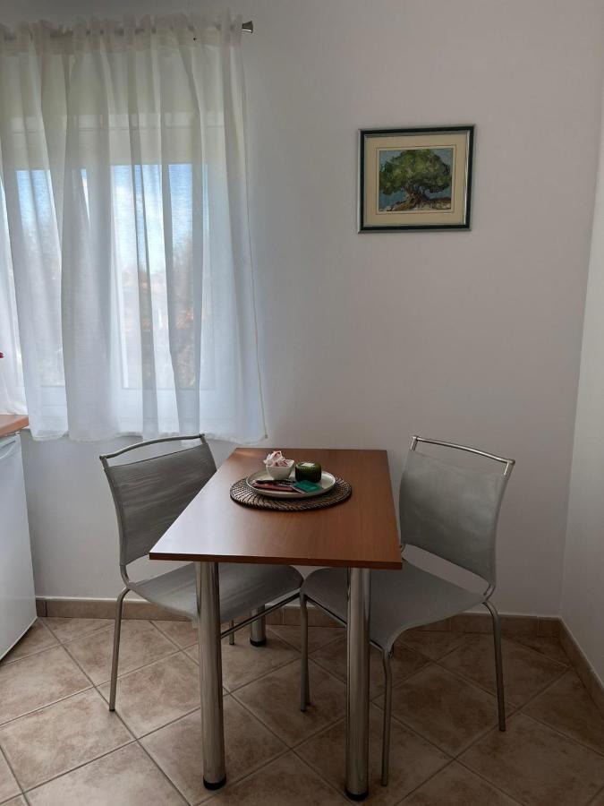 Apartments Marinovic Brzac ภายนอก รูปภาพ