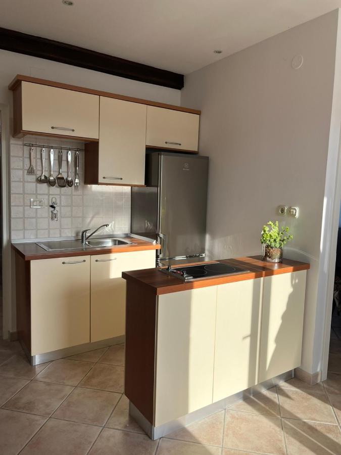 Apartments Marinovic Brzac ภายนอก รูปภาพ